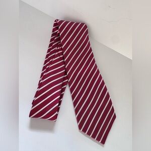 Haines & Bonner of London Red & White Diagonal Stripe Silk Tie
